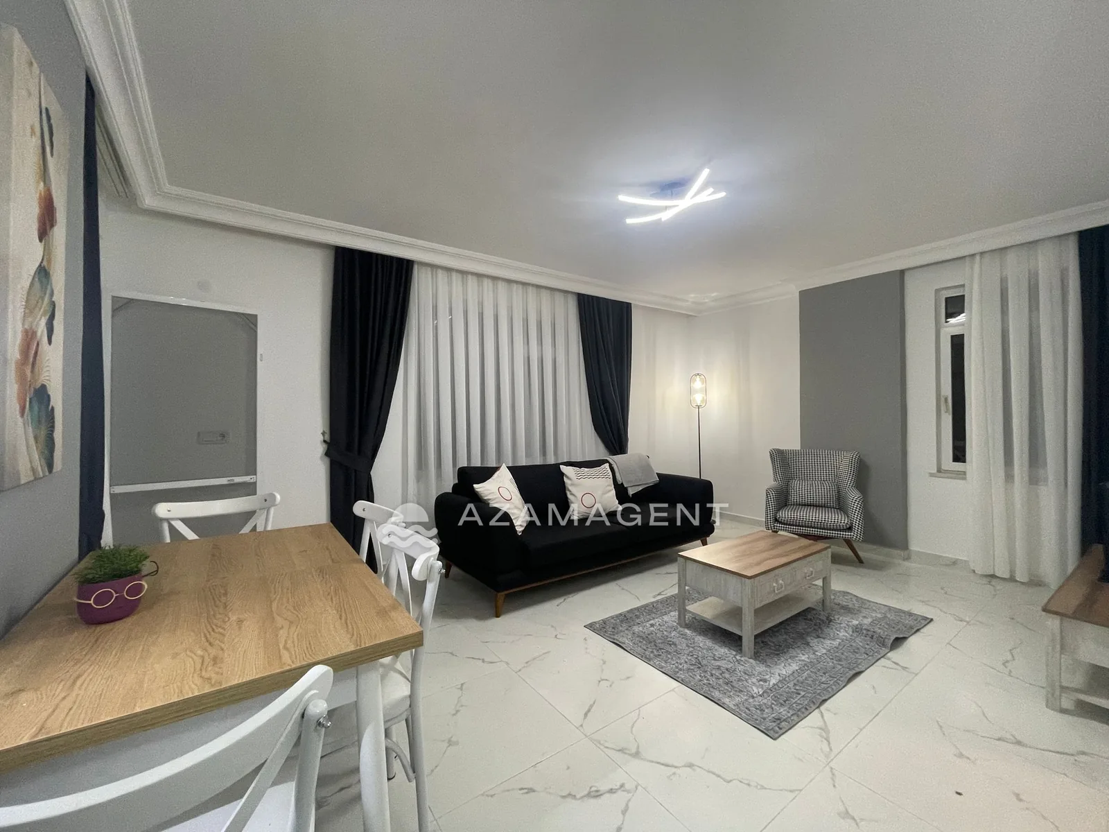 Alanya Cumhuriyet Mahallesi'nde Satılık 1+1 Daire, Denize 300 m — Oba, Alanya